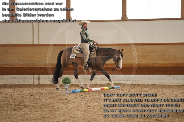 s_A_901697.JPG